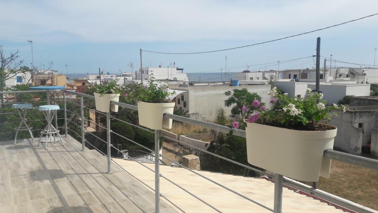 B&B Punta Stilo Torre San Giovanni Exterior foto